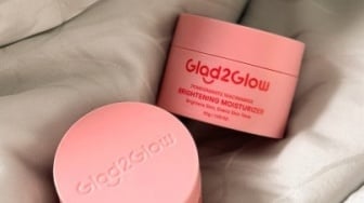 Moisturizer Glad2Glow untuk Umur Berapa? Ini 6 Pilihannya Sesuai Jenis Kulit