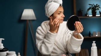 Urutan Skincare Malam dari Viva untuk Cegah Penuaan, Harga Mulai Rp9 Ribuan