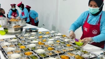 Berapa Gaji Karyawan Dapur Makan Bergizi Gratis? Ini Tanggung Jawab Mereka