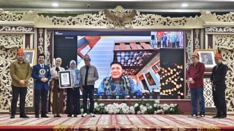 Bank Sumsel Babel & Pemprov Sumsel Pecahkan Rekor Dunia, Ribuan Guru Belajar AI Serentak