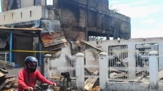 Rumah Dibakar, Emas Raib: Warga Makassar Korban Bentrokan Minta Jaminan Keamanan Ekstra!