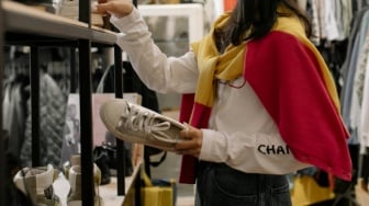 Ini 4 Beda Thrifting dan Preloved, Jual-Beli Barang Bekas yang Jadi Tren