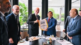 Ketemu Prabowo di AS, Bos FIFA Ungkap Fakta Mengejutkan Soal Sepak Bola Indonesia