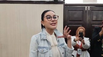 Keras, Nikita Mirzani Minta BPOM Dibubarkan Jika Mangkir Lagi di Sidang