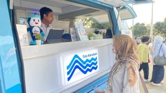 Apresiasi Pelanggan Terbaik, Tirta Kahuripan Kado 3 Tiket Umroh di Hari Pelanggan Nasional