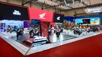 Honda di IMOS 2025: Pamer ADV160 Baru hingga Bawa 'Mainan' Buat Anak Muda