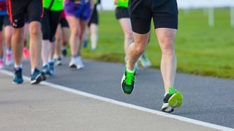 5 Sepatu Lari Lokal untuk Half Marathon dengan Harga Terjangkau, Mulai Rp400 Ribuan Saja