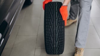 5 Rekomendasi Ban Mobil Keluarga yang Tidak Berisik dan Awet, Mulai Rp 600 Ribu