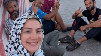 Di Bawah Intimidasi, Wanda Hamidah Satukan 14 Aktivis di Kapal Baru Menuju Palestina