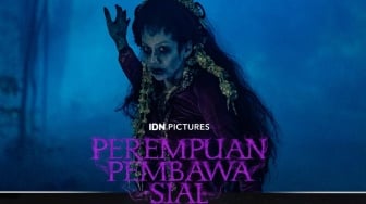 Kutukan Bahu Laweyan di Film 'Perempuan Pembawa Sial' Ternyata Pengalaman Pribadi Didik Nini Thowok