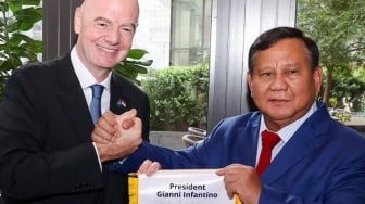 Prabowo Subianto bertemu Presiden FIFA di New York, Bahasa Apa?