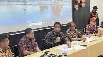 Menkeu Purbaya Mau Gandeng Penjual Rokok Ilegal Biar Tetap Bayar Pajak