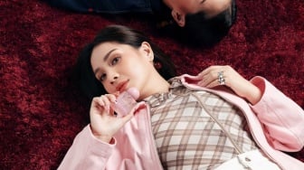 Berapa Harga Parfum Kolaborasi Nagita Slavina dengan Rahasia Fragrance? Wanginya Feminin dan Elegan