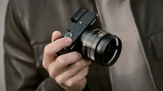 Sony RX1R III Meluncur, Kamera Kompak Full-Frame 61MP Berteknologi AI dan Lensa ZEISS Sonnar