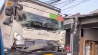 Horor di Jalan Cibadak Ciampea: Lalin Bogor Barat Lumpuh Berjam-jam, Ini Penyebabnya!