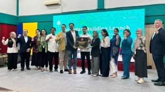 Kurikulum Internasional dan Regulasi Nasional: Formula Baru Pendidikan Masa Depan