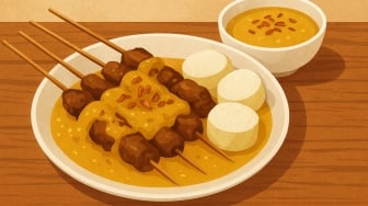 Sate Padang: Menggali Kisah di Balik Kuah Kental yang Bikin Nagih!