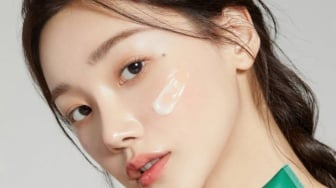 4 Pelembab Berbahan Cherry Blossom untuk Rahasia Wajah Glowing dan Sehat!