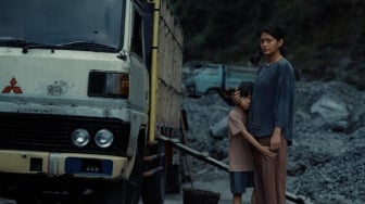 Angkara Murka Ancam Posisi Qodrat 2 di Netflix, Simak Sinopsis dan 4 Fakta Menariknya