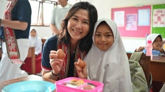 Veronica Tan Apresiasi Program Dua Telur Sehari di Kalteng, Selaras dengan MBG Presiden Prabowo