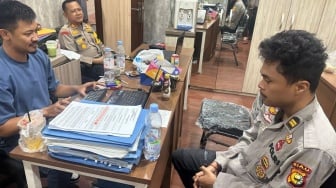 Polisi Gadungan Berpangkat Iptu Gasak Playbox PS4 Milik Mahasiswa Pekanbaru