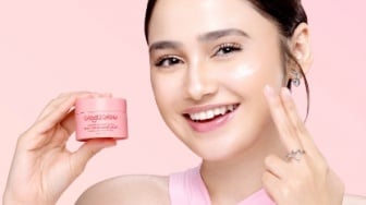 4 Moisturizer Glad2Glow untuk Usia 25 Tahun ke Atas, Perbaiki Skin Barrier Sejak Dini