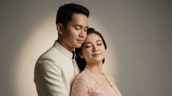 5 Ide Prompt Gemini AI untuk Pasangan di Studio: Abadikan Momen Romantis dengan Kreativitas!