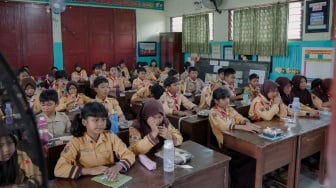 Tanamkan Cinta Laut Sejak Dini, Ajak Anak Belajar Jaga Ekosistem Lewat Kegiatan Sederhana