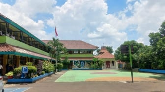 Makanan Berlendir dan Bau, Ini Kronologi Dugaan Keracunan 21 Siswa SDN 01 Gedong Usai Santap MBG