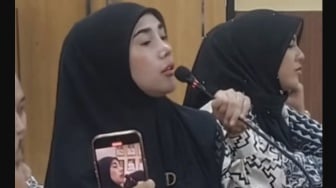 5 Fakta Wali Murid Sekolah Elit Al Izzah Serang Tolak Makan Bergizi Gratis (MBG)