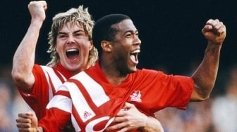 Legenda Liverpool John Barnes Bangkrut, Terlilit Utang Rp33 Miliar