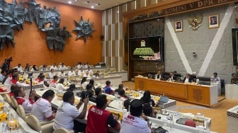 Asosiasi Sopir Logistik Curhat ke DPR: Jam Kerja Tak Manusiawi Bikin Penggunaan Doping dan Narkoba
