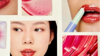 4 Tinted Lip Balm Harga Pelajar Rp30 Ribuan, Bikin Bibir Sehat Bebas Pucat!