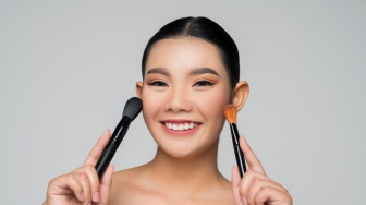 5 Rekomendasi Cushion untuk Kulit Kuning Langsat, Gak Bikin Wajah Abu-Abu