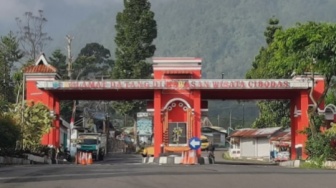 Mulai Bebas Pungli? Gerbang Wisata Utama Cibodas Gratis Buat Wisatawan