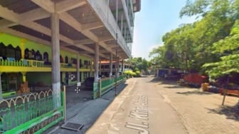Bangunan Ponpes Al Khoziny Ambruk, Prabowo Minta Cek Semua Infrastruktur Pesantren!