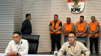 Dana Hibah Jatim Jadi Bancakan Berjamaah, Proyek Rakyat Cuma Kebagian Ampas