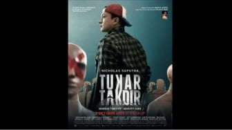 Review Film Tukar Takdir: Kisah Penyintas yang Menyayat Hati!