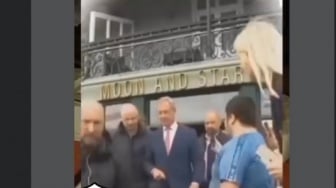CEK FAKTA: Presiden Israel Dilempari Telur Busuk Keluar Gedung PBB, Benarkah?