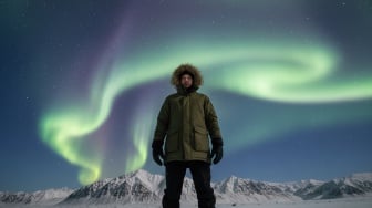Kumpulan Prompt Gemini AI untuk Edit Foto Background Aurora, Hasil Realistis