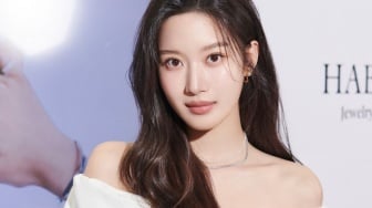 Minimalis Tapi On Point! 4 Daily OOTD Classy ala Moon Ga Young
