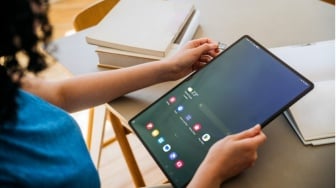10 Rekomendasi Tablet Harga 1 Jutaan Dilengkapi SIM Card dan RAM Besar