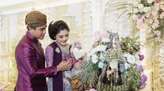 Erina Gudono Unggah Momen Tedhak Siten Bebingah, Berapa Usia Ideal Bayi saat Melakukannya?