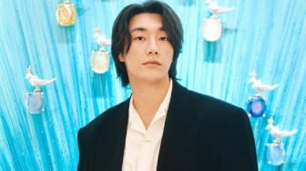 Sontek 4 Ide Outfit ala Kim Young Kwang, Bikin GayaMakin Macho Maksimal!