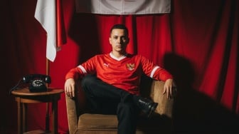 5 Prompt Gemini AI Edit Foto Sendiri Pakai Jersey Timnas Indonesia