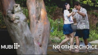 Review Film No Other Choice: Ketika PHK Membuatmu Jadi Psikopat!