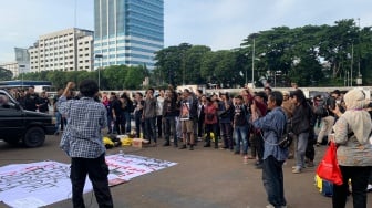 Demo di DPR, Koalisi Sipil hingga Mahasiswa Desak Hentikan Represi dan Bebaskan Tahanan Politik