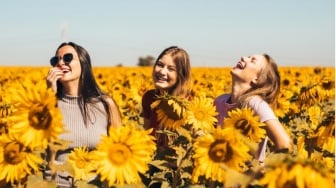 5 Zodiak Paling Banyak Disukai Pria, Diam-Diam Punya Energi dan Aura yang Magnetis