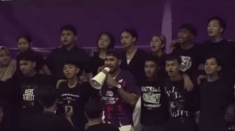 Suporter Jadi Kunci Kemenangan, SMAN 10 Bekasi Buktikan Pentingnya Dukungan