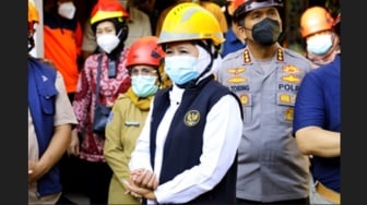 Gubernur Jatim, Menteri PU, Kepala Basarnas Dampingi Korban Musibah Ponpes Al Khoziny Diidentifikasi